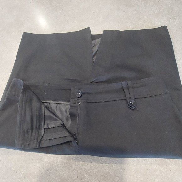 SUZY SHIER Women's Black Lined Pencil Skirt w/Belt Loops/Front Zipper - Sz 9/10 - Picture 8 of 9